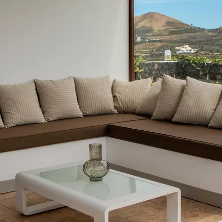 Vila Barrilla By Villalize