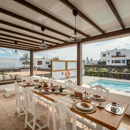 Vila Barrilla By Villalize *